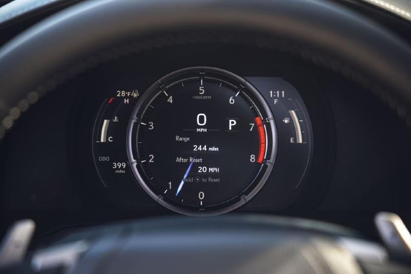 2022-lexus-rc-350-f-sport-awd-643-1646327638.jpg