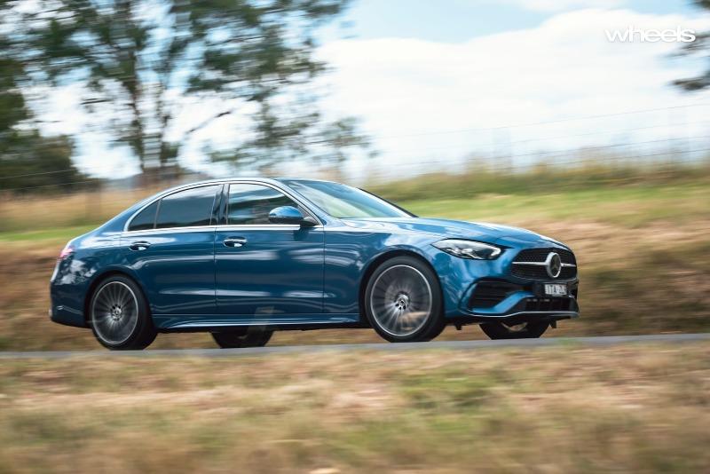 2022_Mercedes-Benz_C300_Spectral_Blue_Metallic_Australia_dynamic_front_18.jpg