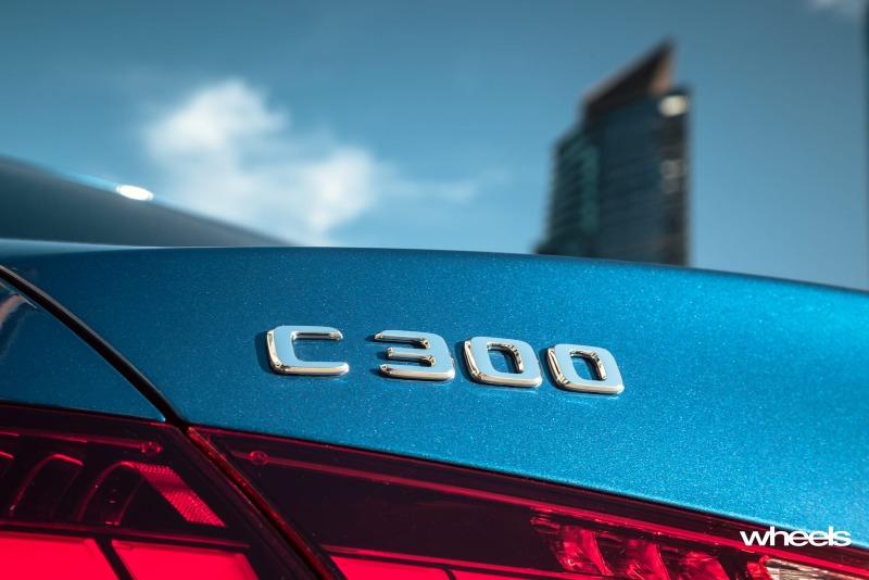 2022_Mercedes-Benz_C300_Spectral_Blue_Metallic_Australia_detail_nameplate_02.jpg