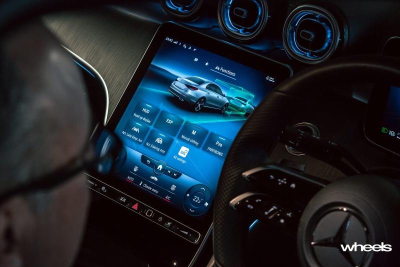 2022_Mercedes-Benz_C300_Spectral_Blue_Metallic_Australia_interior_infotainment_screen_12.jpg