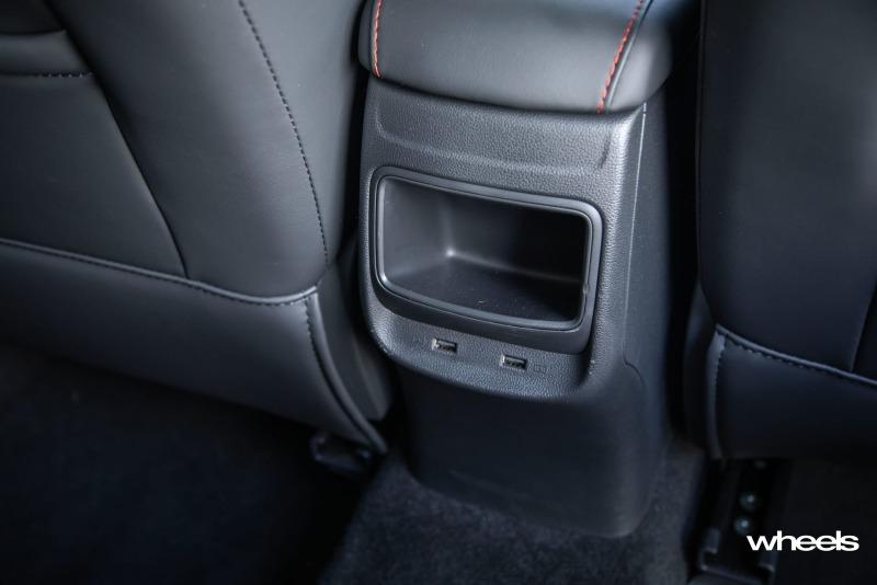 2022_MG_ZST_Brighton_Blue_interior_rear_centre_console_storage_SRawlings.jpg