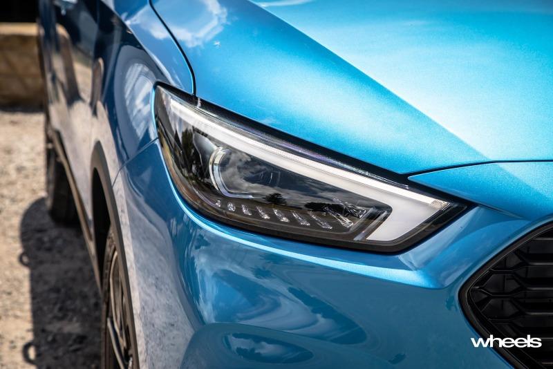 2022_MG_ZST_Brighton_Blue_detail_headlight_SRawlings.jpg