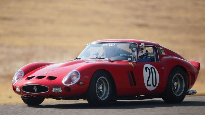 Racing-A-1962-Ferrari-250-GTO-Is-Pure-Art.jpg