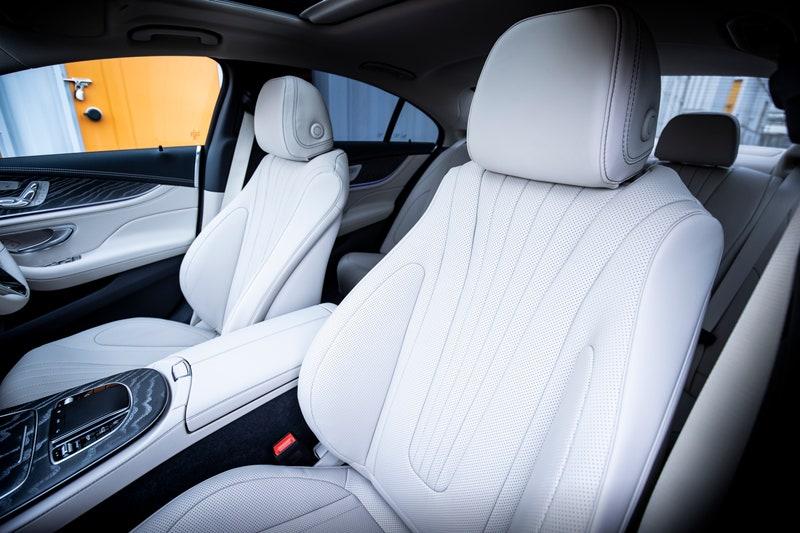 mercedes-benz-cls-220d-sports-11.jpg