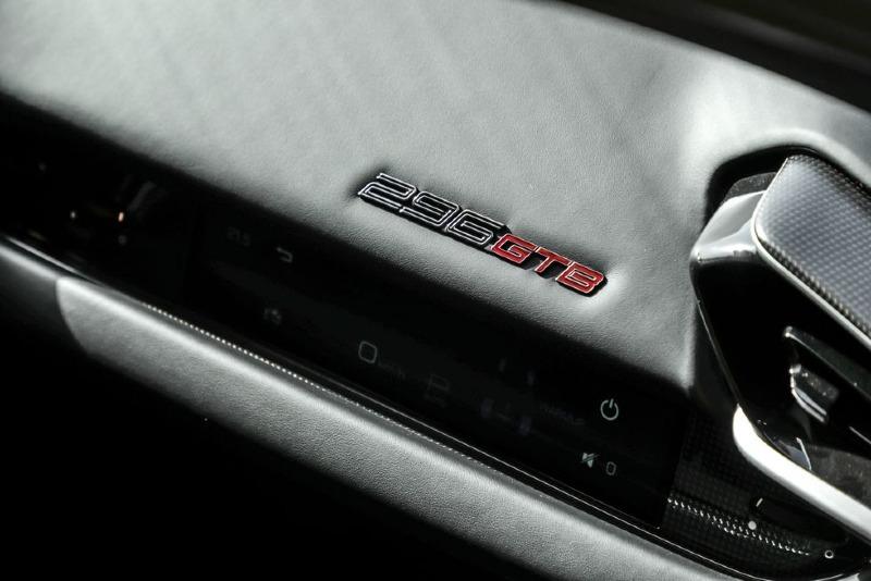 2022-ferrari-296gtb-assetto-fiorano-120-1646595970.jpg