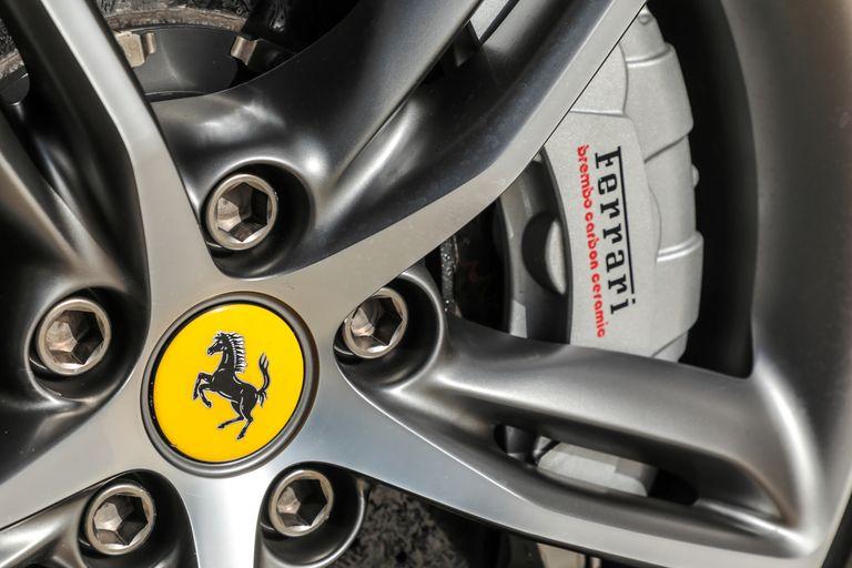 2022-ferrari-296gtb-assetto-fiorano-173-1646596082.jpg
