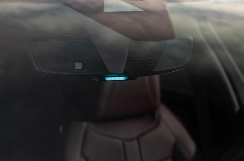 17-ds-9-e-tense-250-2022-first-drive-review-charging-light.jpg
