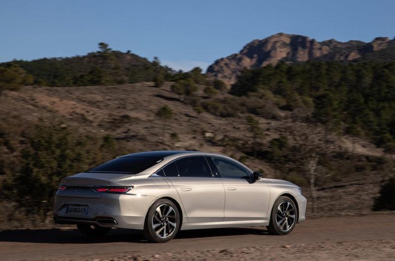 19-ds-9-e-tense-250-2022-first-drive-review-on-road-rear.jpg