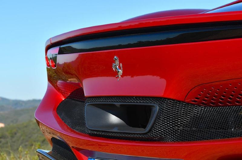 11-ferrari-296-gtb-2022-first-drive-review-exhaust.jpg