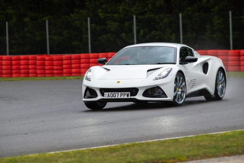 2022-lotus-emira-prototype-107-1646686275.jpg