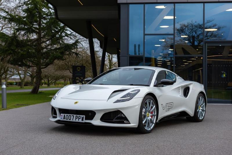 2022-lotus-emira-prototype-111-1646686275.jpg