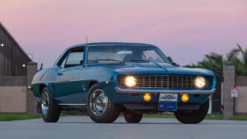 1969-chevrolet-camaro-yenko-36.jpg
