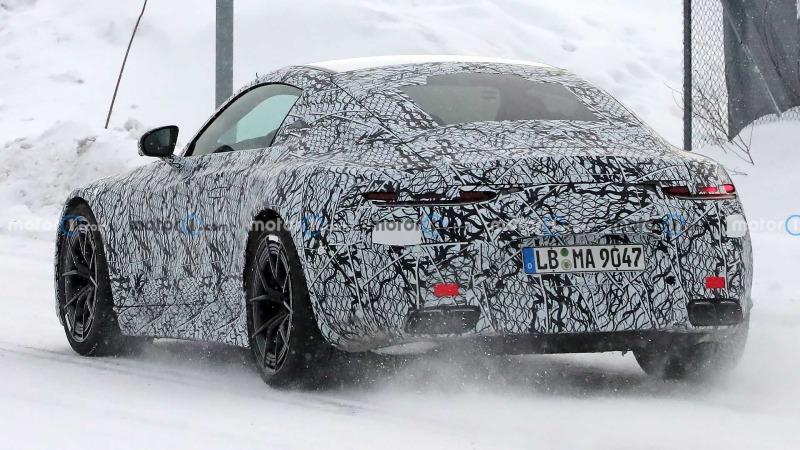 mercedes-amg-gt-63-coupe-back-end (3).jpg