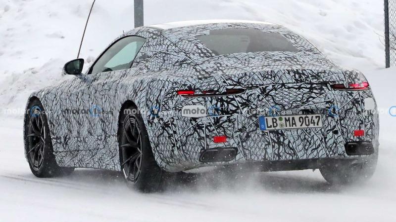 mercedes-amg-gt-63-coupe-back-end (4).jpg
