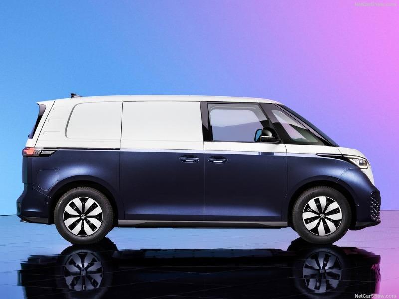 Volkswagen-ID_Buzz-2023-1024-07.jpg