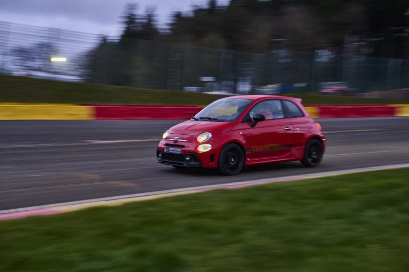 Abarth-595-Spa-Francorchamps-for-Belgium-12.jpg