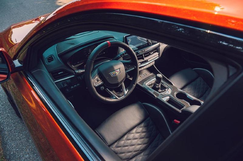 5-cadillac-ct4-v-blackwing-2022-reviewin.jpg
