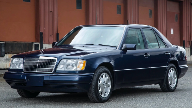 1995-mercedes-benz-e320-1646763906 1.png