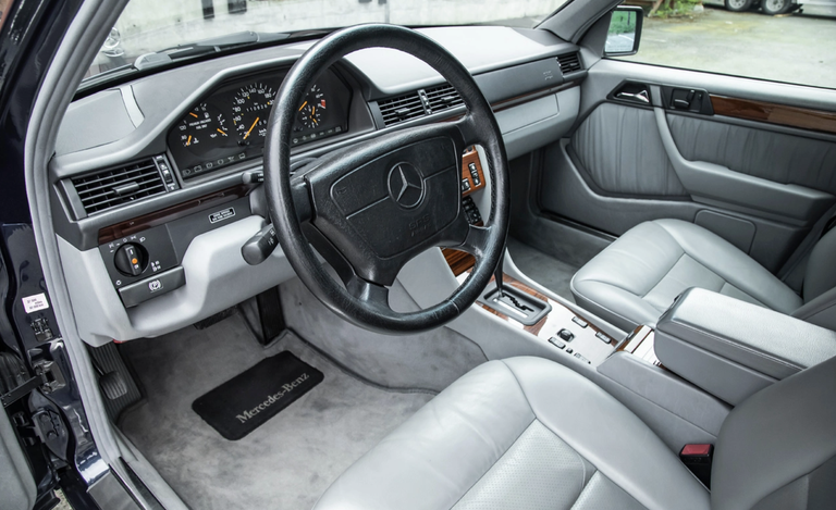 1995-mercedes-benz-e320-interior-1646764669 3.png