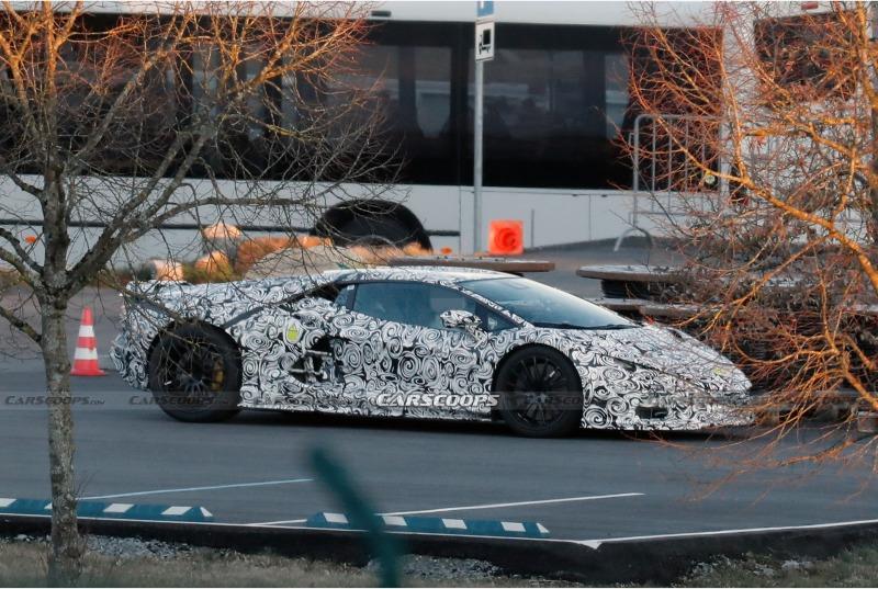 Lamborghini-Aventador-Successor-Scoop-14.jpg
