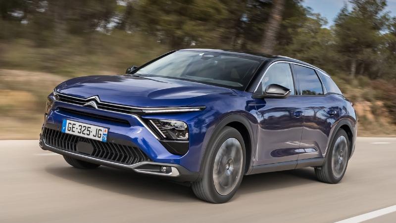 Citroen C5 X 130PS 2022.jpg