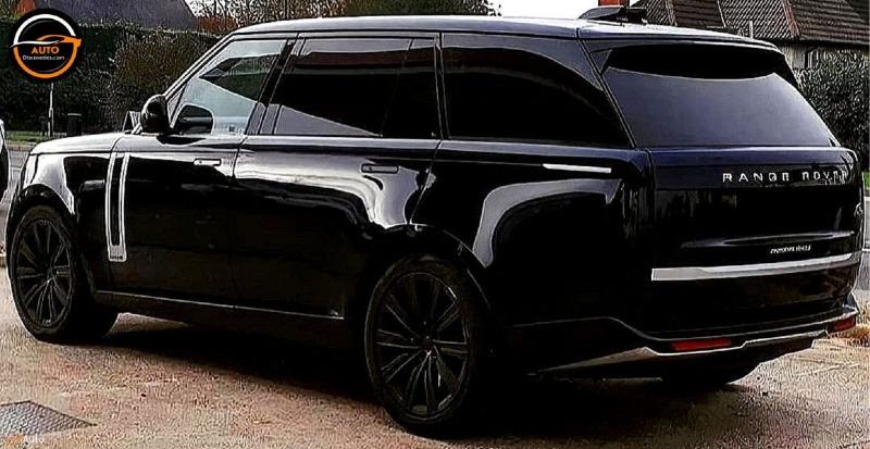Full-Black-2022-Range-Rover-Vogue-On-Black-Wheels-1160x598.jpg