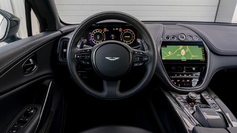 8-Aston-Martin-DBX-707.jpg