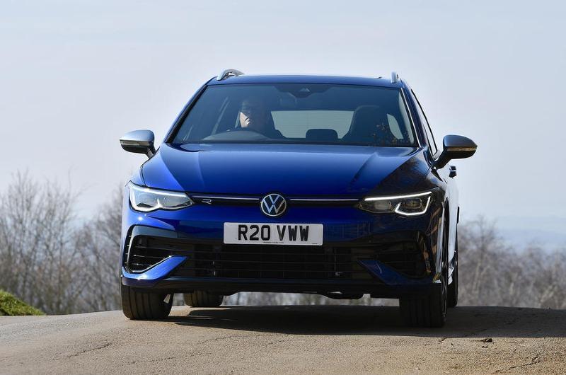2_vw_golf_r_estate_front.jpg
