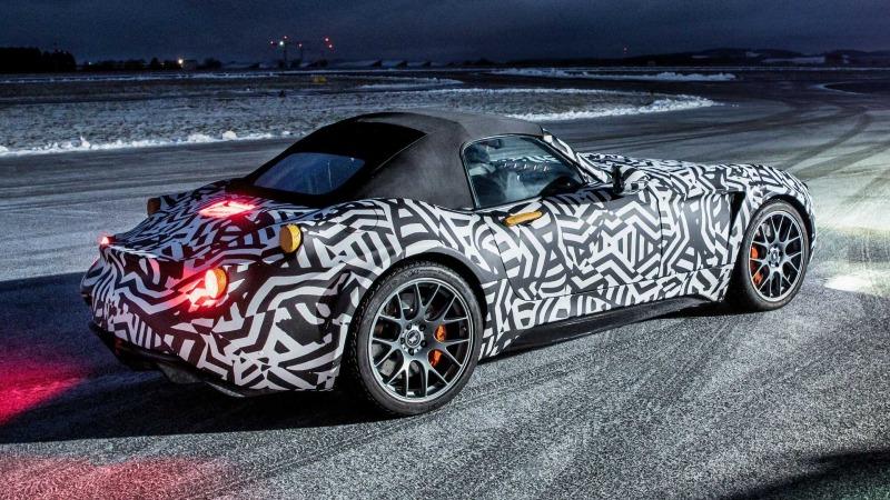 wiesmann-project-thunderball-teaser (1).jpg