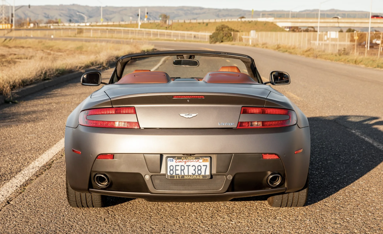 v8-vantage-rear-1647351909 2.png