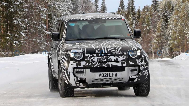 land-rover-defender-130-front-view-spy-photo.jpg