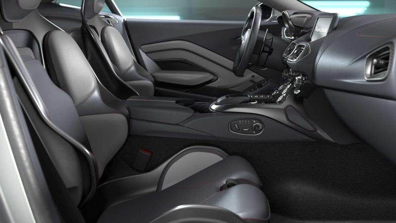 aston-martin-v12-vantage (10).jpg