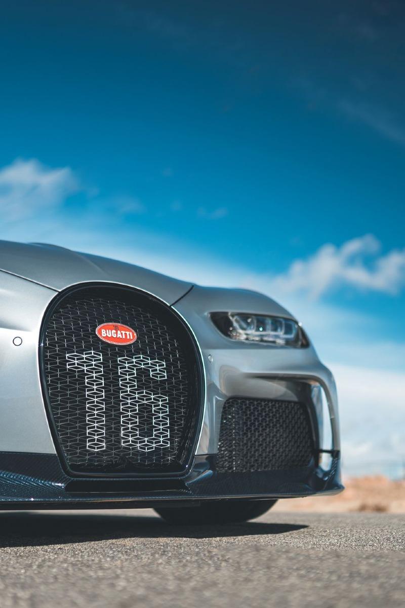 2022-bugatti-chiron-super-sport-105-1647448343.jpg