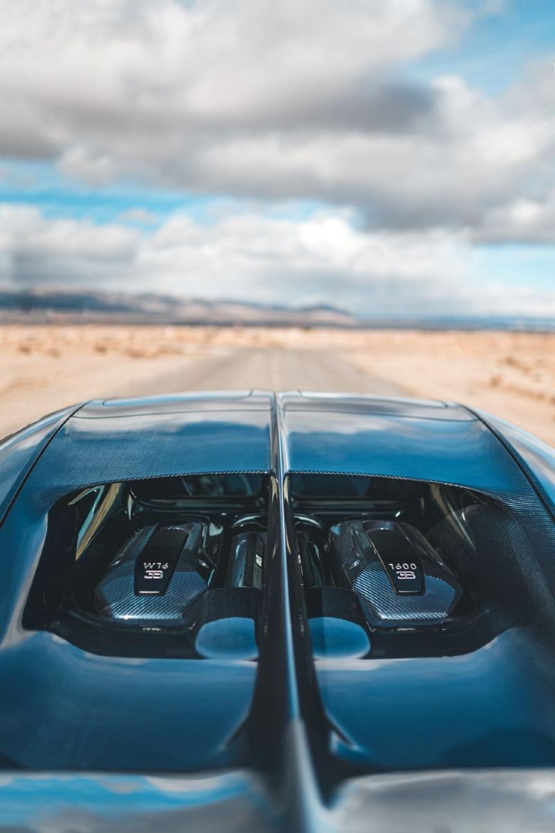 2022-bugatti-chiron-super-sport-106-1647448344.jpg