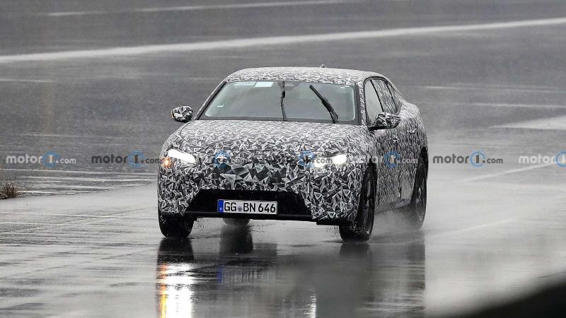 2023-peugeot-4008-spy-photo (1).jpg