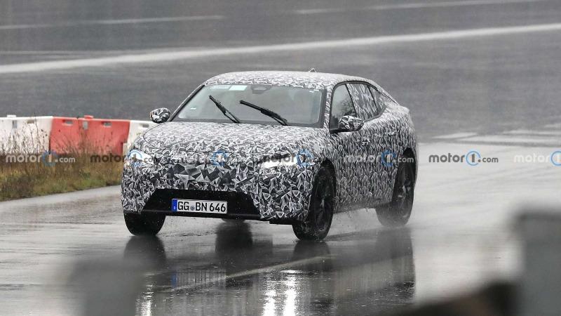 2023-peugeot-4008-spy-photo (2).jpg