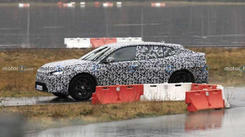 2023-peugeot-4008-spy-photo (8).jpg