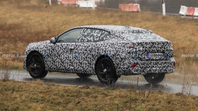 2023-peugeot-4008-spy-photo (12).jpg