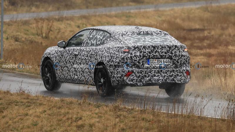 2023-peugeot-4008-spy-photo (14).jpg