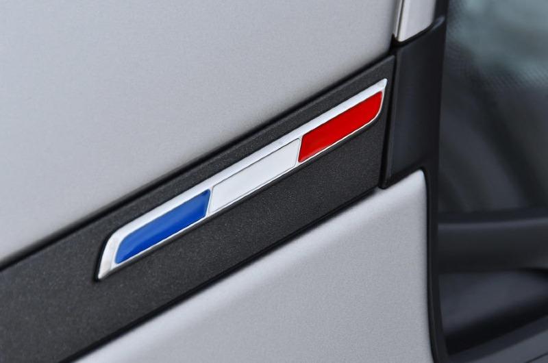 10-alpine-a110-legende-gt-2022-rt-tricolore.jpg