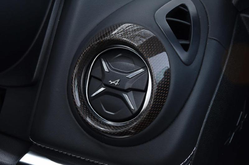 17-alpine-a110-legende-gt-2022-rt-air-vents.jpg