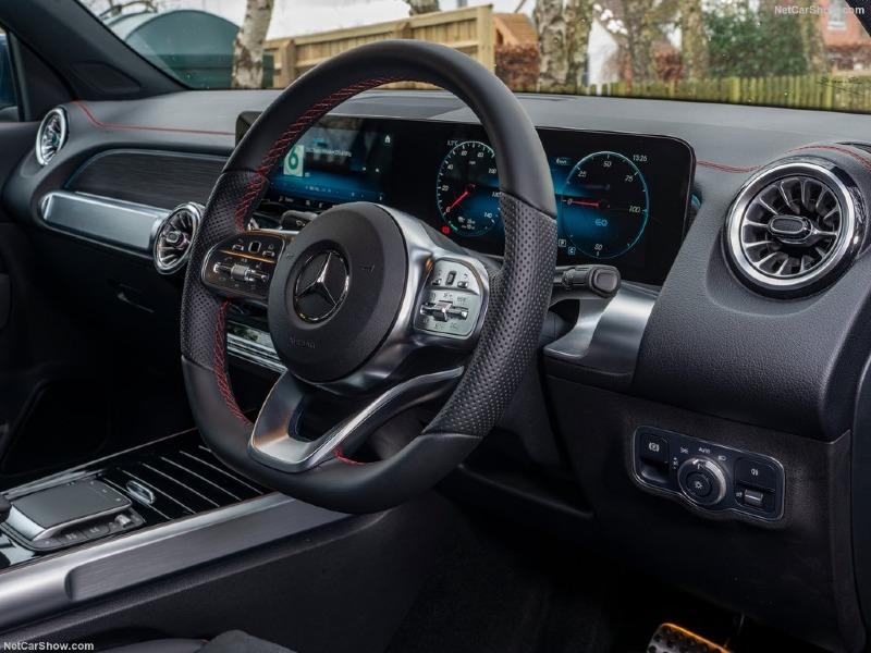 Mercedes-Benz-EQB_UK-Version-2022-1024-30.jpg