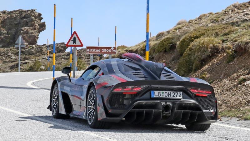 040_amg_one.jpg