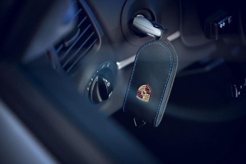 porsche-911-classic-club-coupe-109-1647635484.jpg