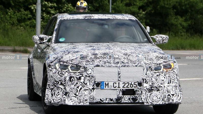2022-bmw-m3-cs-spy-photo (1).jpg