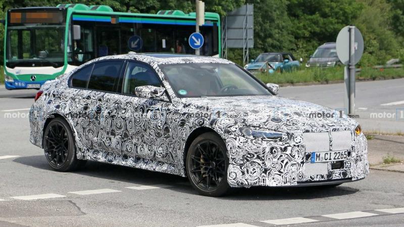 2022-bmw-m3-cs-spy-photo (4).jpg