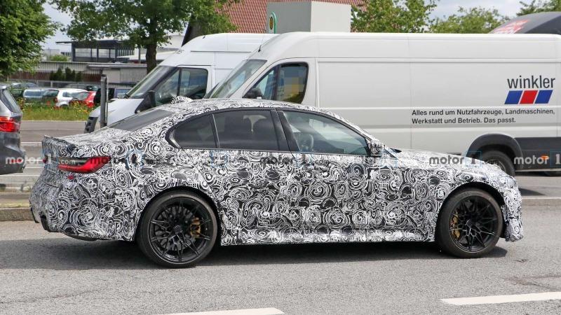 2022-bmw-m3-cs-spy-photo (6).jpg