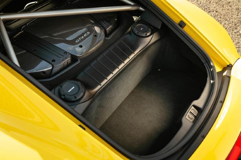 26-porsche-718-cayman-gt4-rs-2022-first-drive-boot.jpg