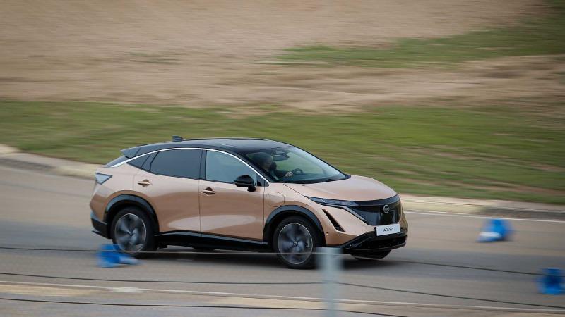 2023-nissan-ariya (12).jpg
