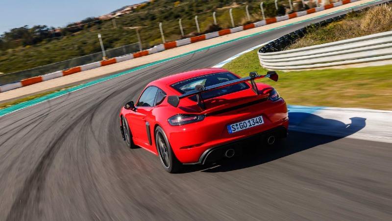 porschecayman_estoril03174_high_isowhi.jpg